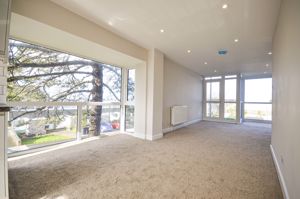 Photo 17- click for photo gallery